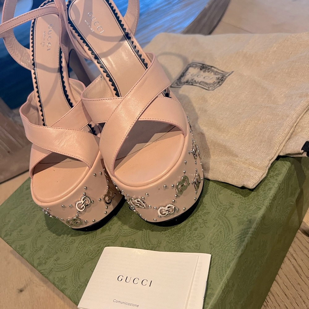Gucci AUTH Interlocking G STUDS Heels Shoes Perfect Pink SOLD OUT Everywhere!